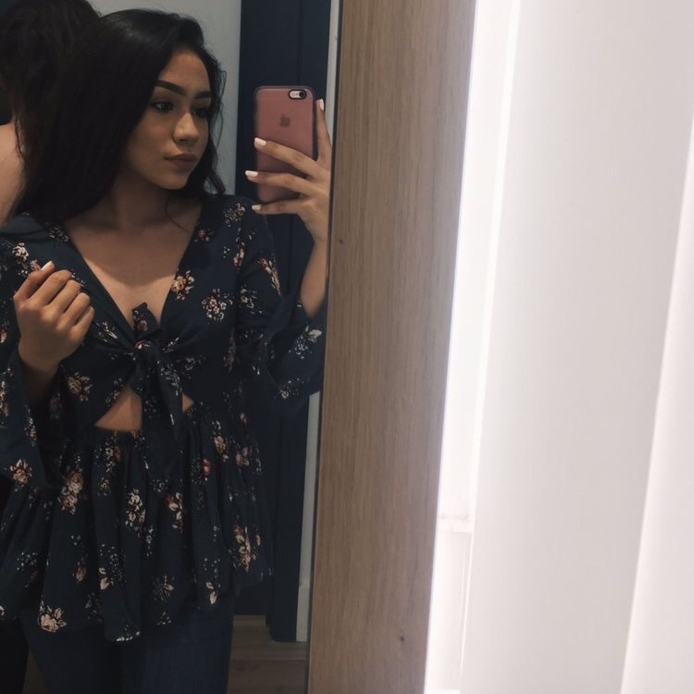 Floral Shirt (xs)